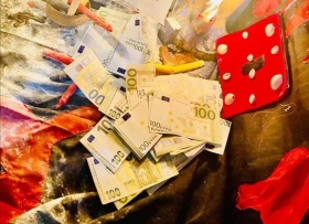 Portefeuille magique sans consequence +22960663782 whatsapp SALUT TOUT LE MONDE JE SUIS LE GRAND MAITRE MARABOUT dossou Sakpata Contact :   +229 60 66 37 82      Où whatsapp disponible   *Le grand maître spirituel le voyant dossou Sakpata peux intervenir dans tous les domaines qui suit* :  * *Portefeuilles magiques qui produit l